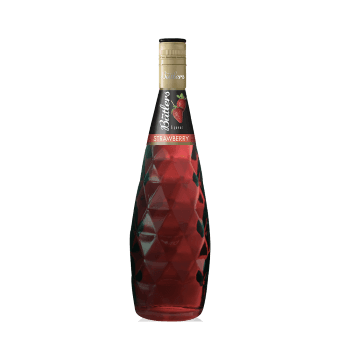 Strawberry liqueur